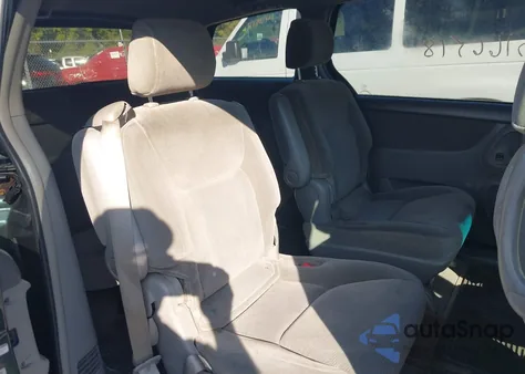 2004 Toyota Sienna Le из США, поврежденный, VIN 5TDZA23CX4S217483